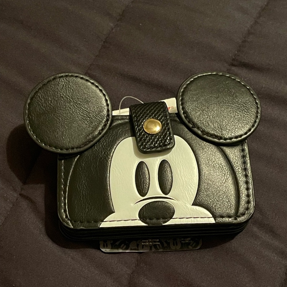Disney mickey accordion wallet